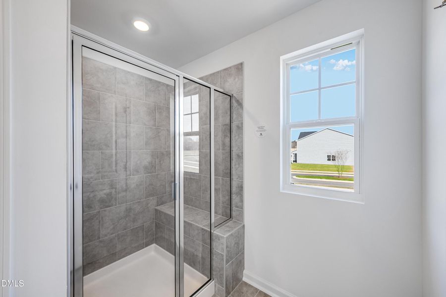 SUN_FinleyLanding_Pic_Davidson_26 shower