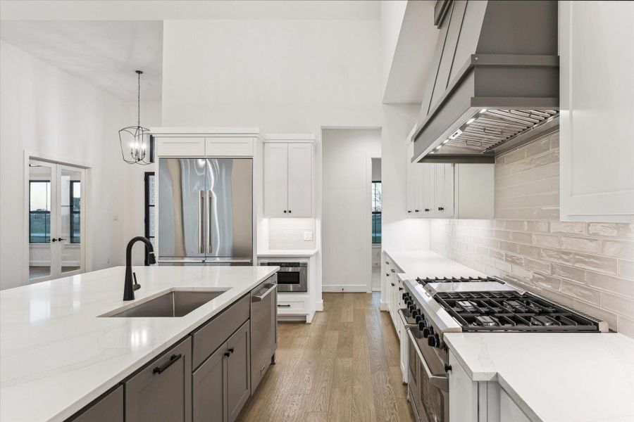 Kitchen of 4012 Wildflower