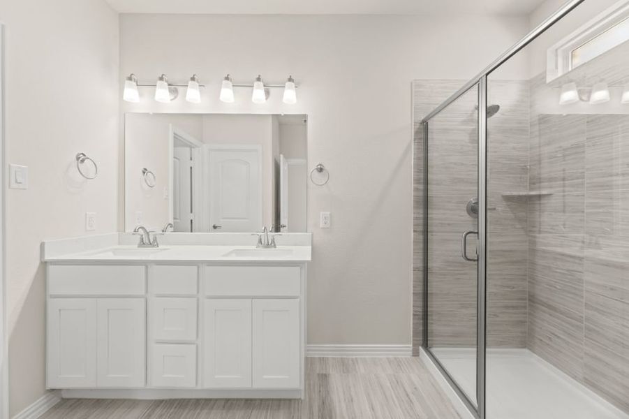 Furnished interior view inside a new home in Creekside, Royse City (Image 11).