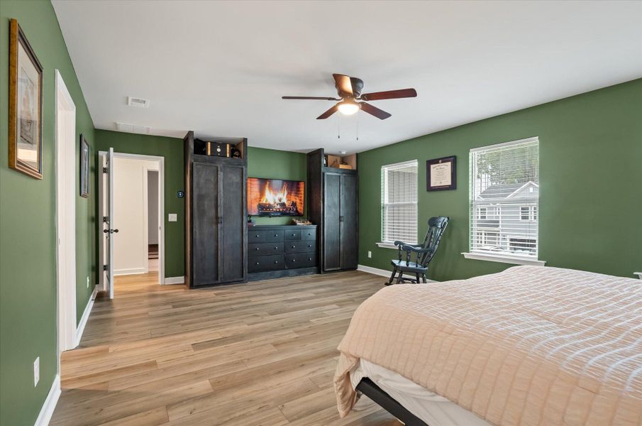 Furnished interior view inside a new home in Watson Hill, Summerville (Image 28).