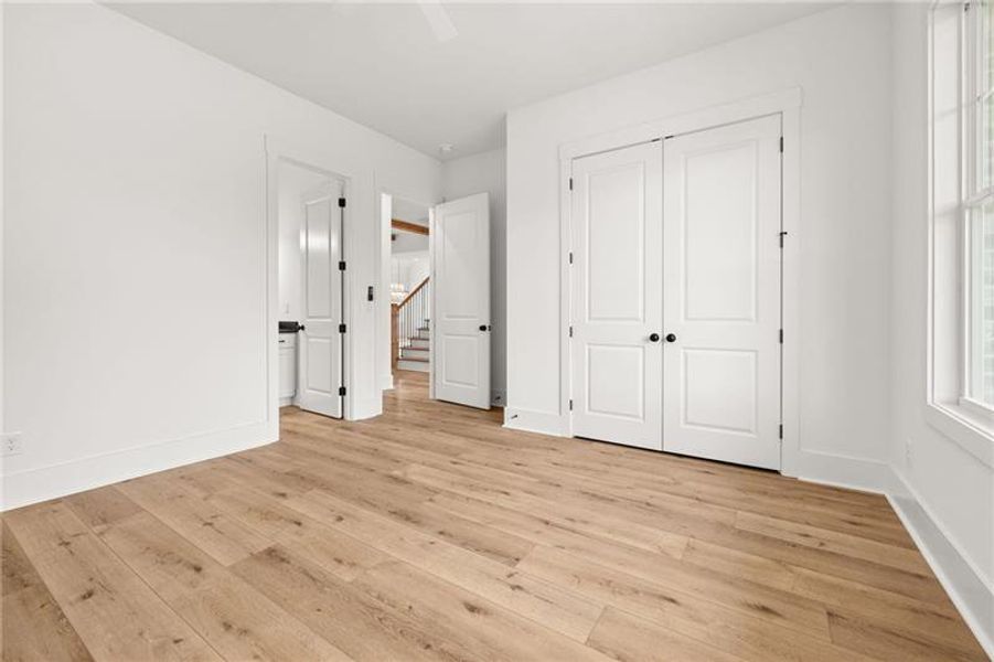 Spacious, unfurnished interior of a new home in , Jefferson (Image 55).