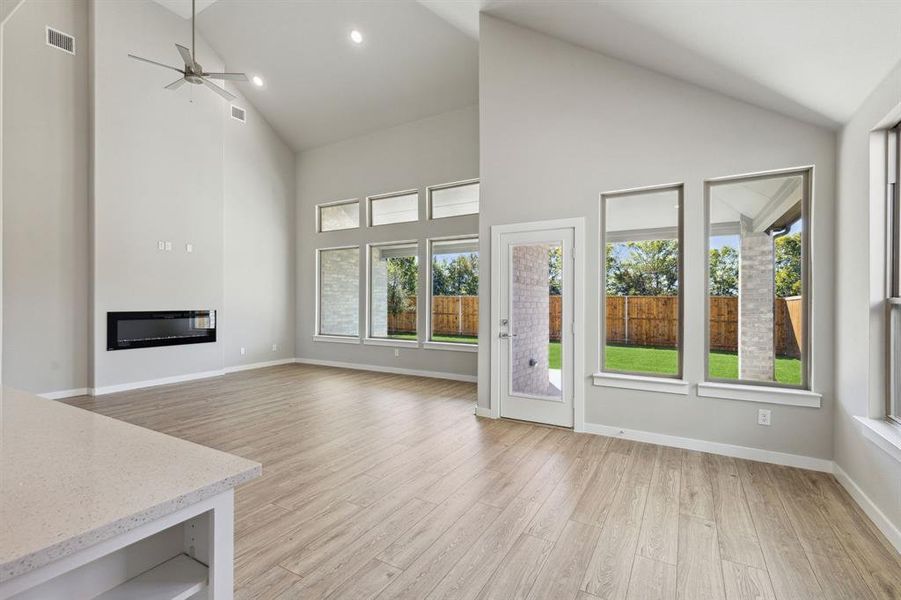 Spacious, unfurnished interior of a new home in Cross Creek Meadows, Celina (Image 19). Spacious, unfurnished interior of a new home in Cross Creek Meadows, Celina (Image 19).