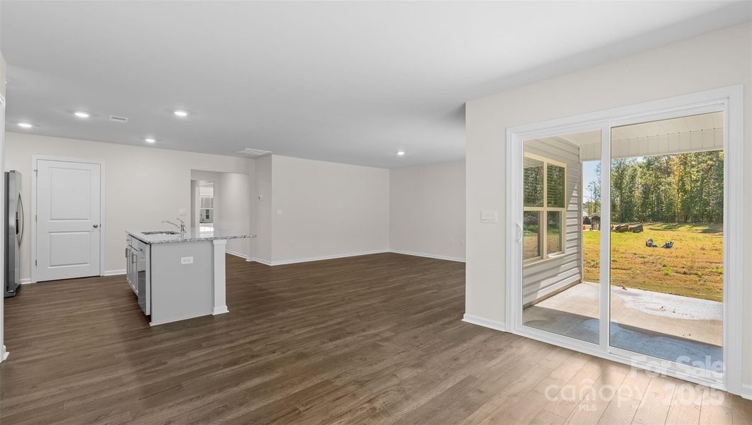 Photos are representative Photos are representative