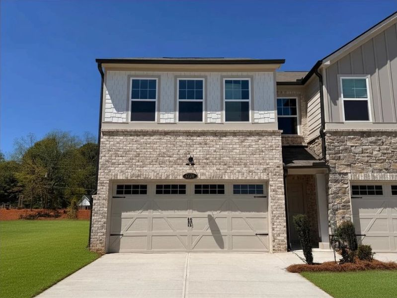 Front Exterior Front Exterior