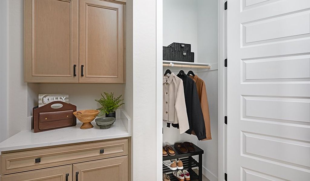 Julia-310-BlossomRock Mudroom