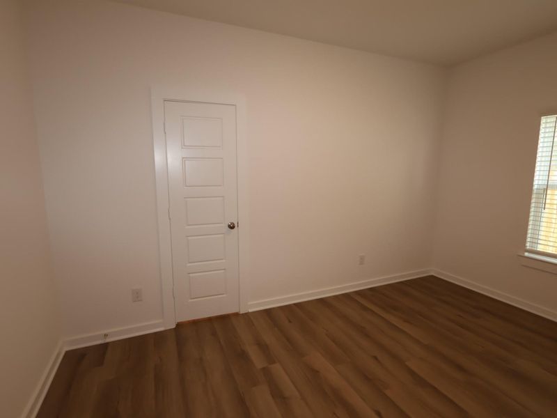 Spacious, unfurnished interior of a new home in Summerview, Fulshear (Image 15). Spacious, unfurnished interior of a new home in Summerview, Fulshear (Image 15).