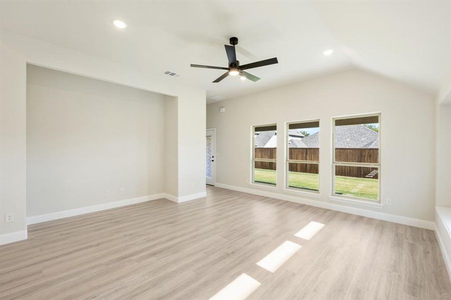 Spacious, unfurnished interior of a new home in Woodstone, Providence Village (Image 16). Spacious, unfurnished interior of a new home in Woodstone, Providence Village (Image 16).