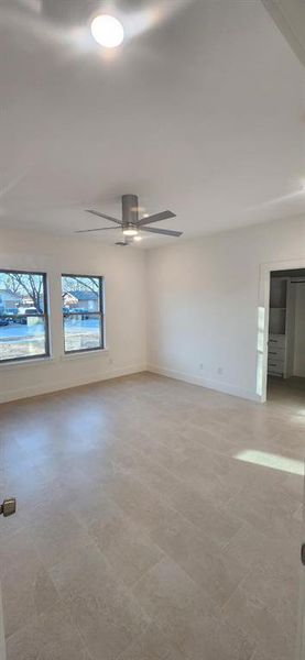 Spacious, unfurnished interior of a new home in , Mesquite (Image 3).