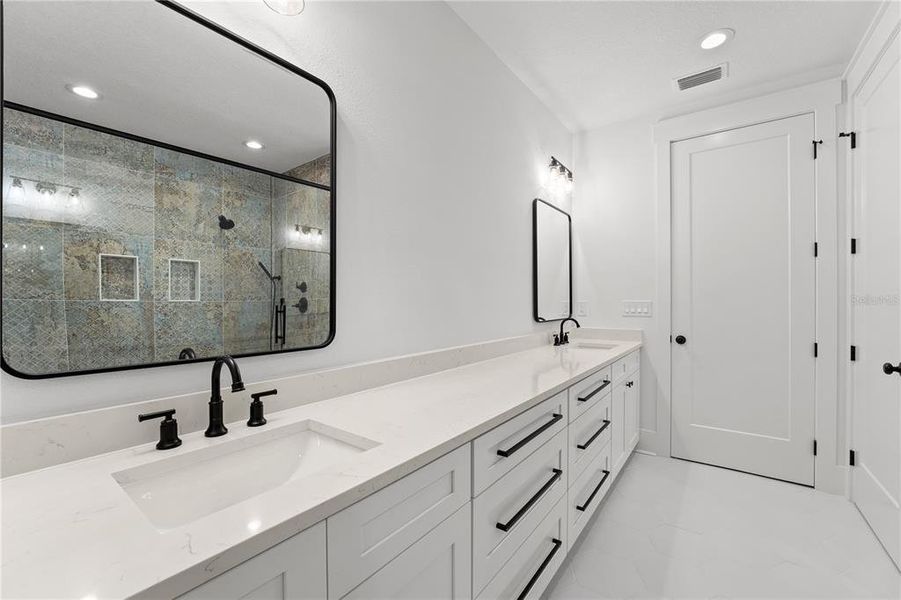 Furnished interior view inside a new home in , Tampa (Image 31).