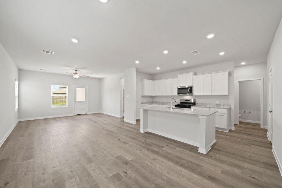 Image 21 of a home in Lonestar Collection at Paloma at Sanford Farms.