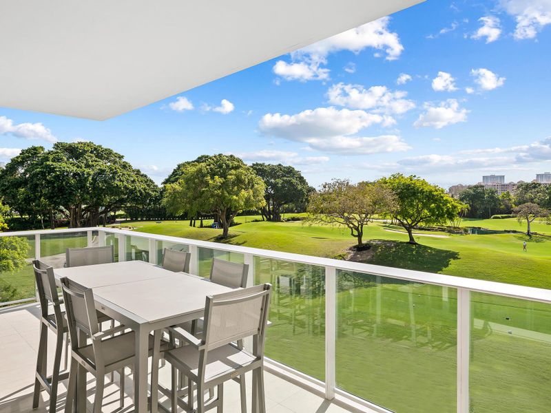 Exterior details and patio area of a home in Alina Residences, Boca Raton (Image 30).