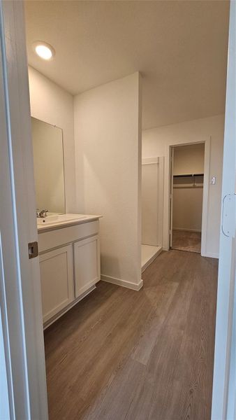 Spacious, unfurnished interior of a new home in Anniston: Watermill Collection, Katy (Image 12).