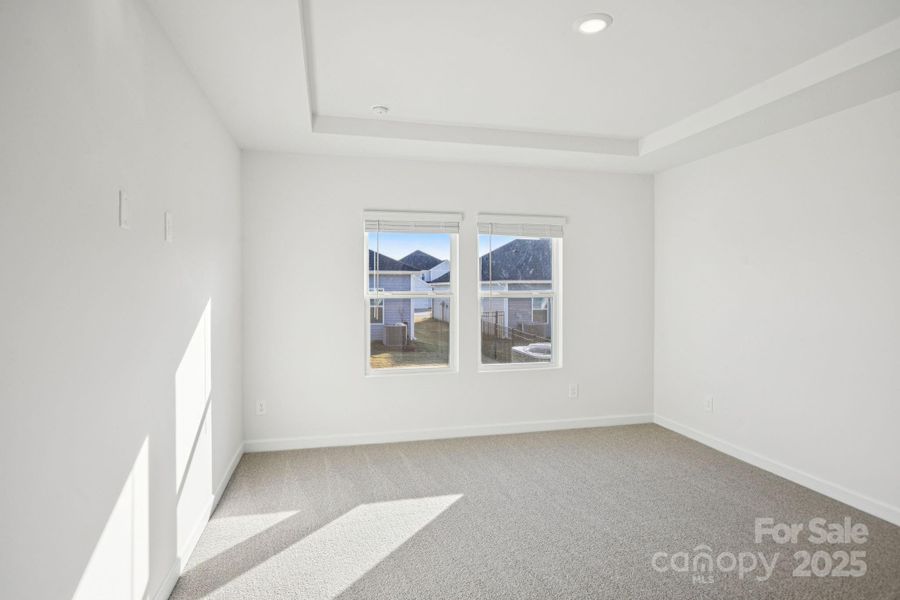 Spacious, unfurnished interior of a new home in Oxford Station, Salisbury (Image 15).