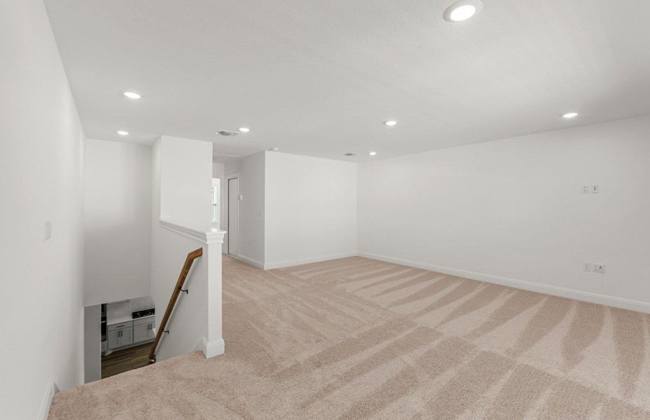 Spacious, unfurnished interior of a new home in Sun City Texas, Georgetown (Image 24). Spacious, unfurnished interior of a new home in Sun City Texas, Georgetown (Image 24).