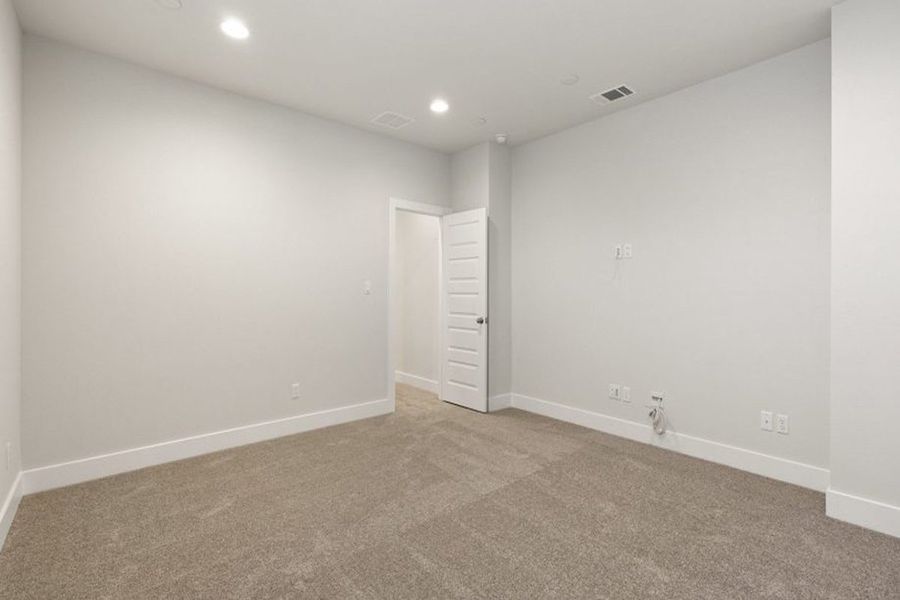 Representative unfurnished interior of a home built from the Greenbriar by Pacesetter Homes in Orchard Ridge, Liberty Hill (Image 22). Representative unfurnished interior of a home built from the Greenbriar by Pacesetter Homes in Orchard Ridge, Liberty Hill (Image 22).