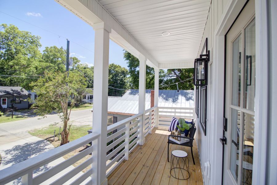 Exterior details and patio area of a home in , North Charleston (Image 3).