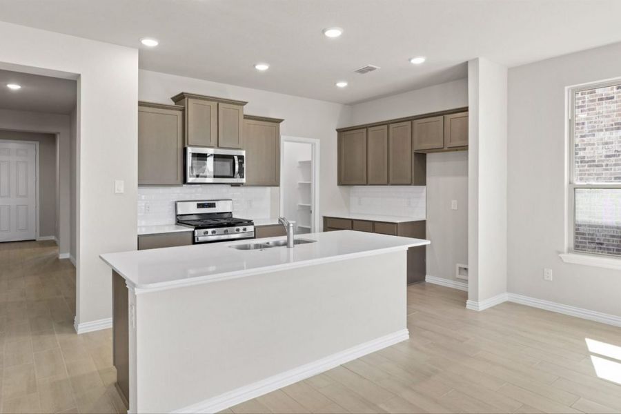 Representative furnished interior of a home built from the Rosewood Colony At Pinehurst Signature by Brohn Homes in Colony at Pinehurst, Pinehurst (Image 6). Representative furnished interior of a home built from the Rosewood Colony At Pinehurst Signature by Brohn Homes in Colony at Pinehurst, Pinehurst (Image 6).