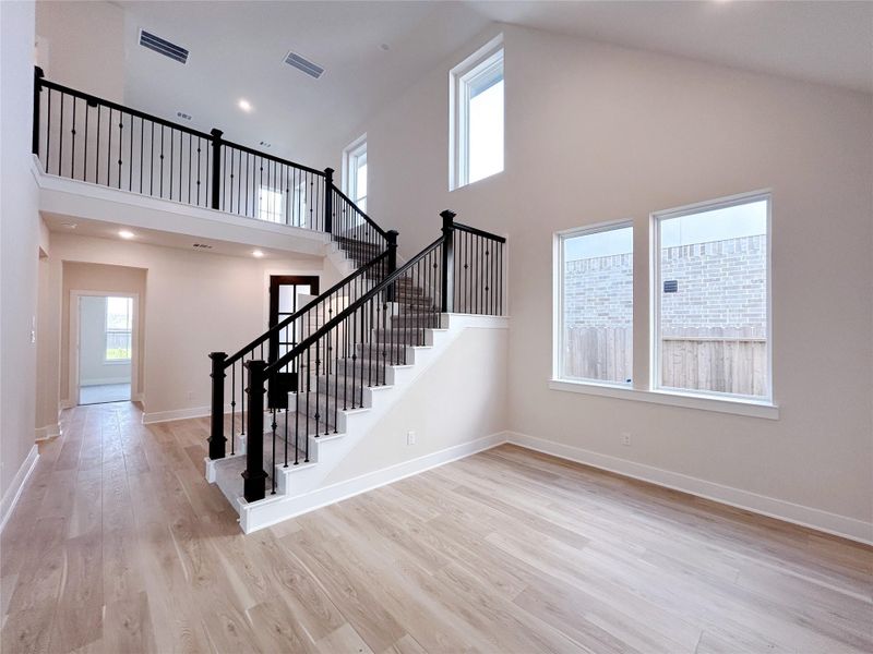 Image 43 of a home in Cross Creek Ranch 45′.