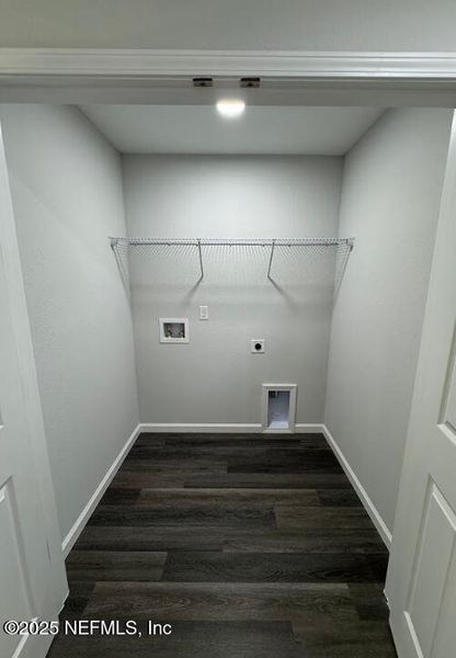 Spacious, unfurnished interior of a new home in , Jacksonville (Image 37). Spacious, unfurnished interior of a new home in , Jacksonville (Image 37).