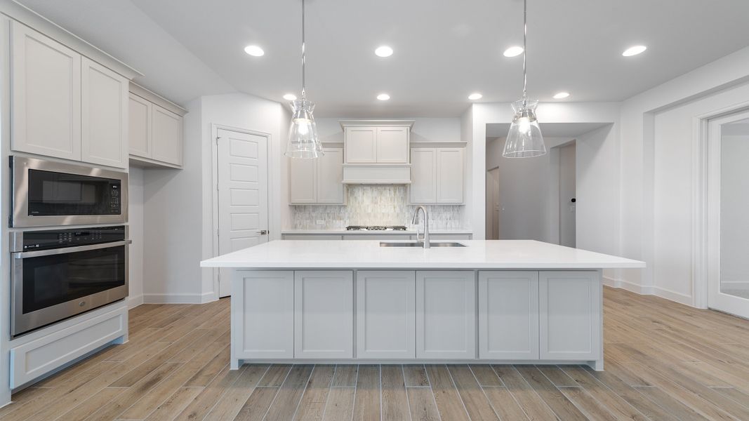 Furnished interior view inside a new home in Hillstead 50', Lavon (Image 5).