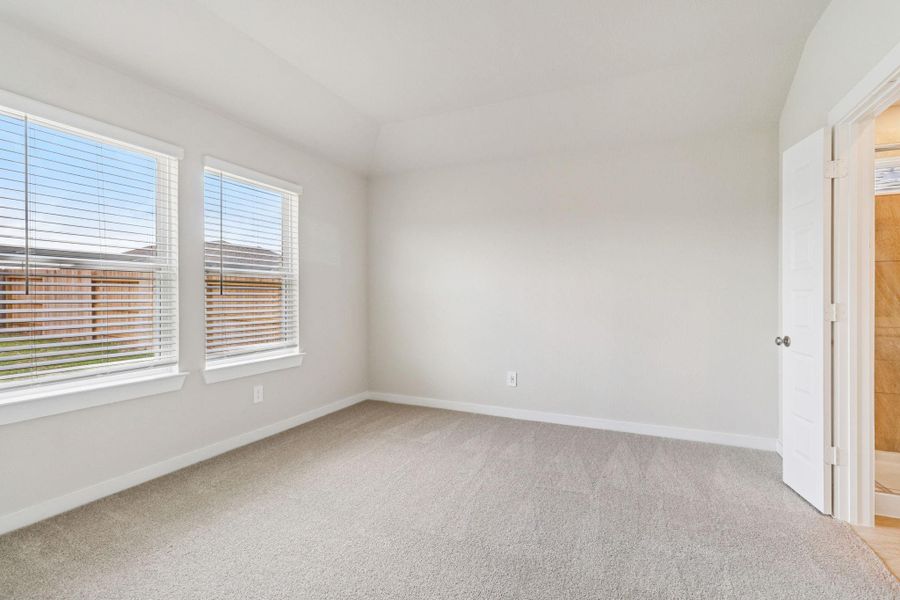 Spacious, unfurnished interior of a new home in Landing Meadows - Traditional Series, New Caney (Image 28). Spacious, unfurnished interior of a new home in Landing Meadows - Traditional Series, New Caney (Image 28).