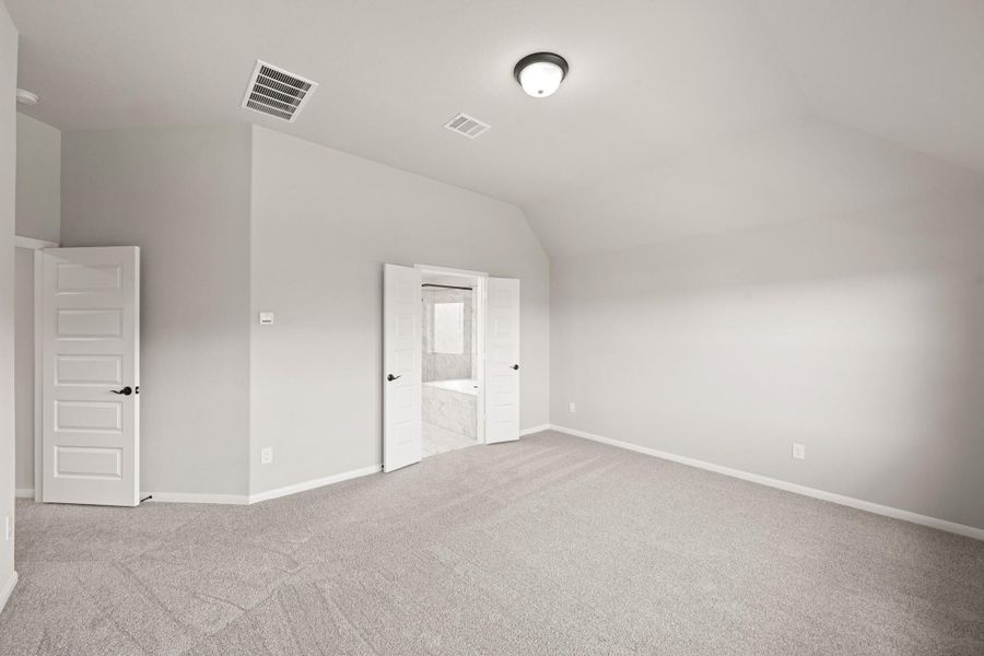 Spacious, unfurnished interior of a new home in Waterstone on Lake Conroe, Montgomery (Image 22). Spacious, unfurnished interior of a new home in Waterstone on Lake Conroe, Montgomery (Image 22).