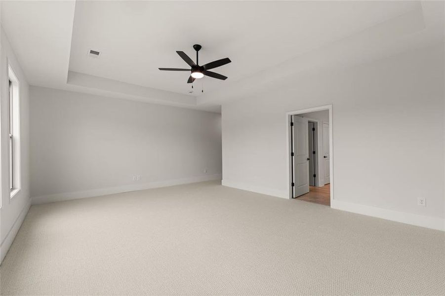 Spacious, unfurnished interior of a new home in Soleil Summit Chase, Snellville (Image 43).
