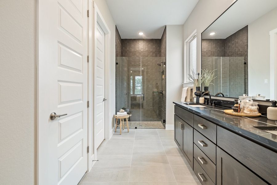 Representative furnished interior of a home built from the Linden by Tri Pointe Homes in Wolf Ranch, Georgetown (Image 37).