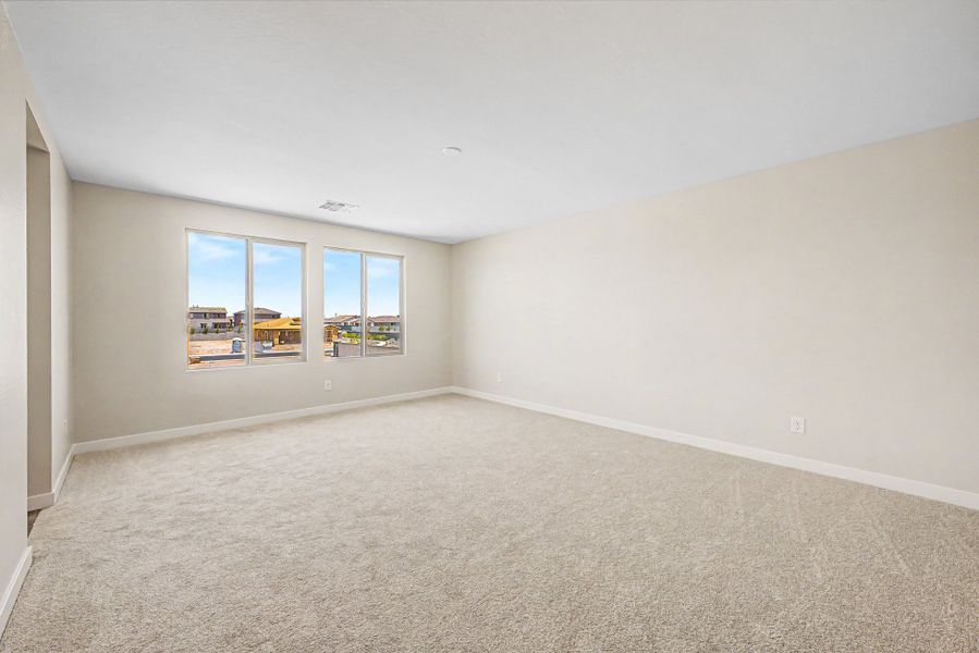 Spacious, unfurnished interior of a new home in Citrus Park, Goodyear (Image 10).