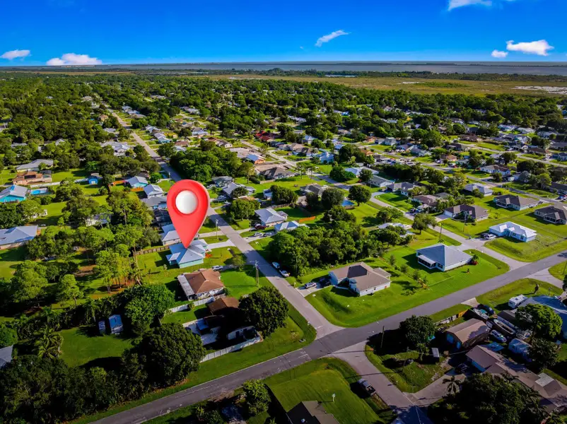 Image 33 of a home in .