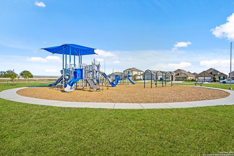 Community amenities in Dauer Ranch, New Braunfels (Image 25).