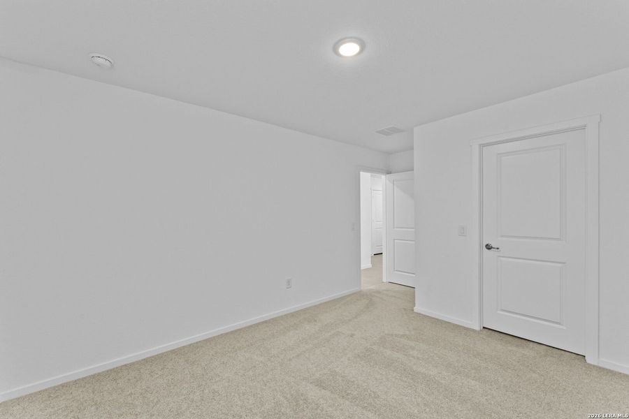 Spacious, unfurnished interior of a new home in Smiley Ranch, San Antonio (Image 26). Spacious, unfurnished interior of a new home in Smiley Ranch, San Antonio (Image 26).