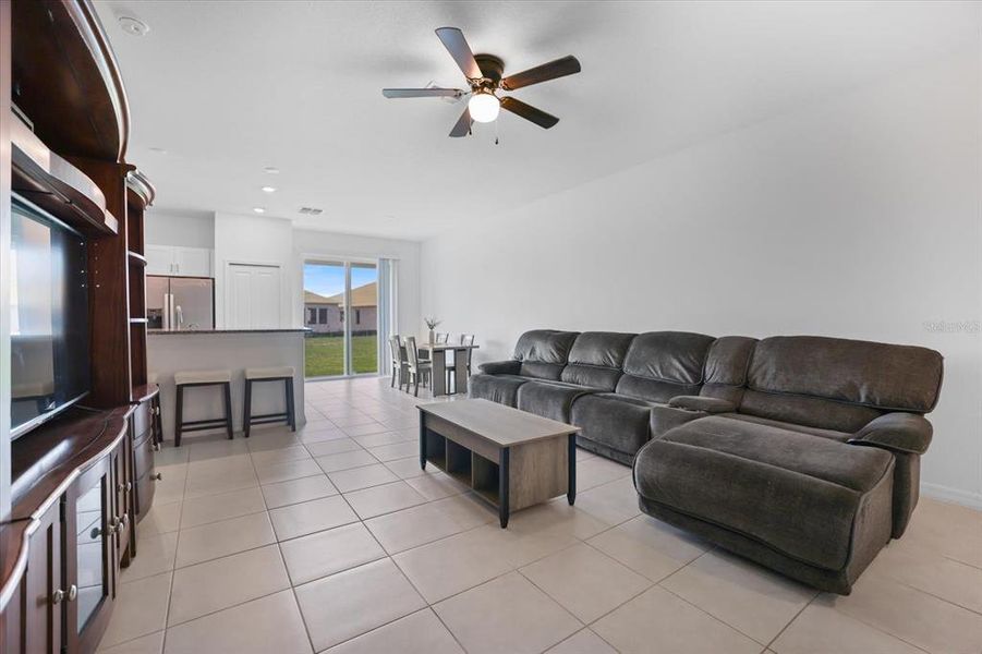 Furnished interior view inside a new home in , Palmetto (Image 10).