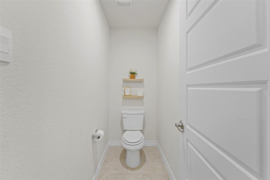 Furnished interior view inside a new home in , Aubrey (Image 29).