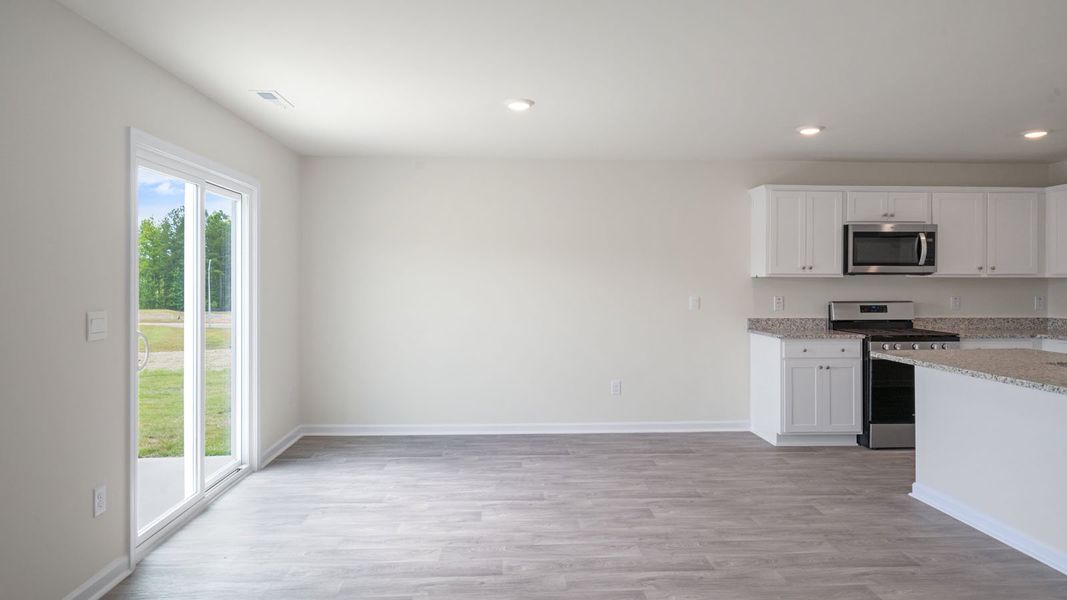 Spacious, unfurnished interior of a new home in Aspen Place, Thomasville (Image 15).