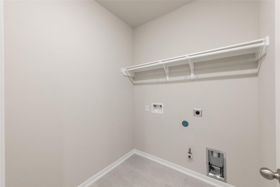 Spacious, unfurnished interior of a new home in Dellrose, Hockley (Image 20). Spacious, unfurnished interior of a new home in Dellrose, Hockley (Image 20).