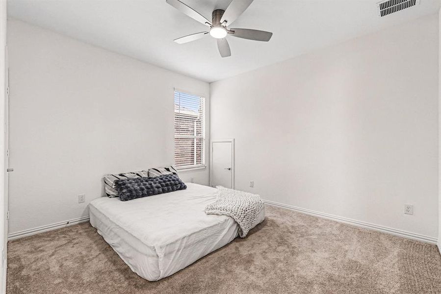 Furnished interior view inside a new home in Wildflower Ranch, Fort Worth (Image 33).