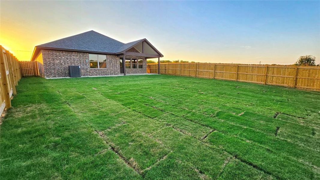 Exterior details and patio area of a home in , Denton (Image 4).