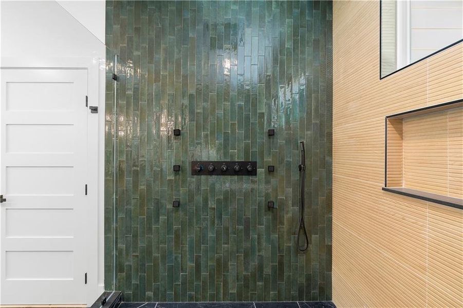 Furnished interior view inside a new home in , Atlanta (Image 96). Furnished interior view inside a new home in , Atlanta (Image 96).