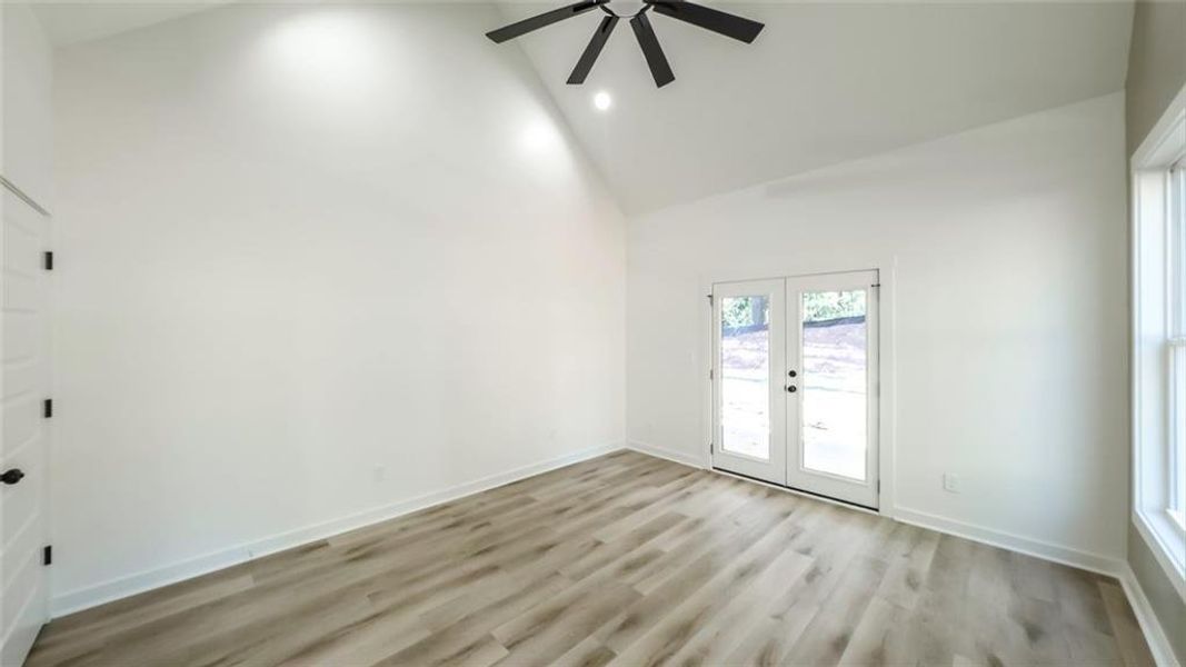 Spacious, unfurnished interior of a new home in , Cartersville (Image 43). Spacious, unfurnished interior of a new home in , Cartersville (Image 43).