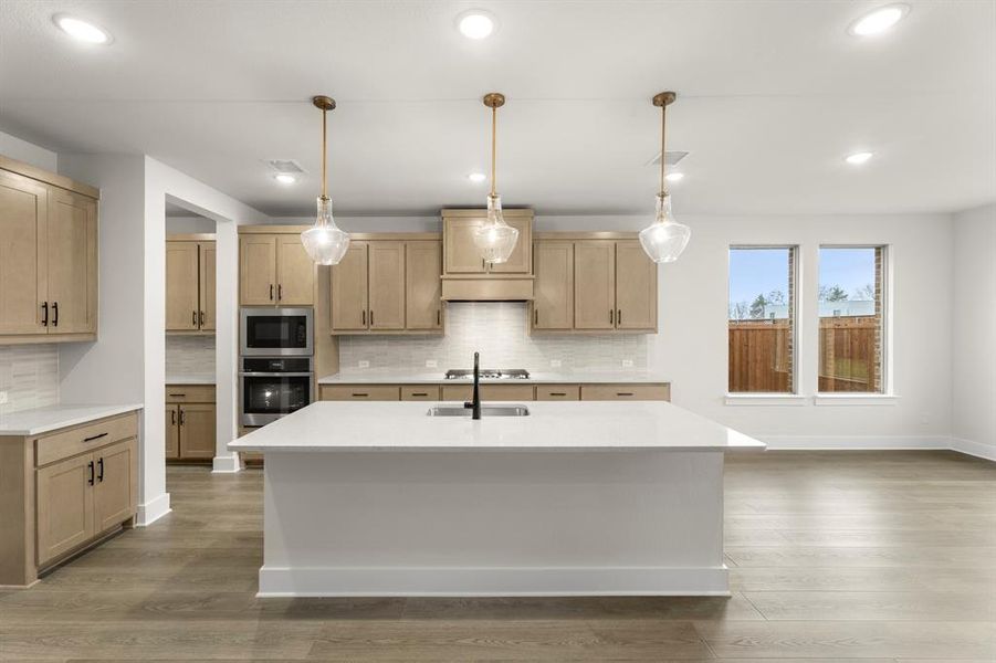 06. 2506 Lindberg - Kitchen