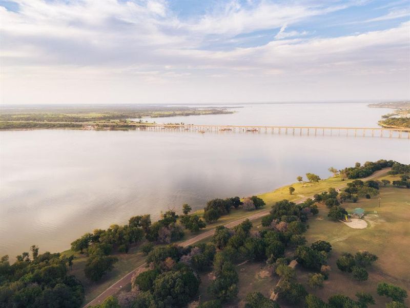Natural landscape and outdoor views near in Woodway (Image 14). Natural landscape and outdoor views near in Woodway (Image 14).