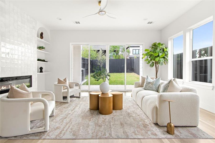 Furnished interior view inside a new home in , Dallas (Image 7).