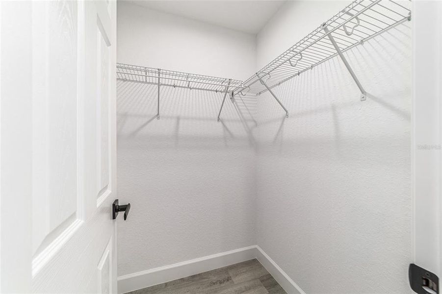 Spacious, unfurnished interior of a new home in , Ocala (Image 47).