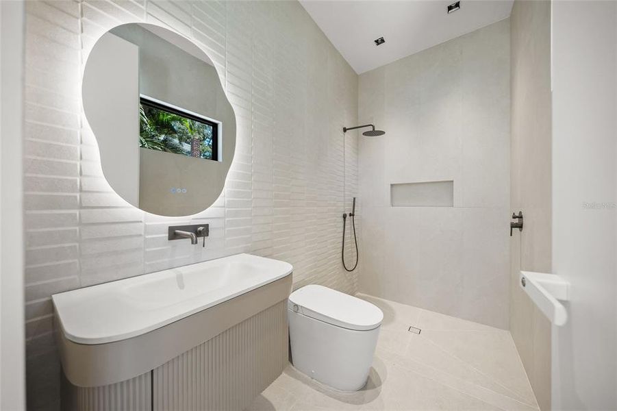Furnished interior view inside a new home in , Sarasota (Image 7).