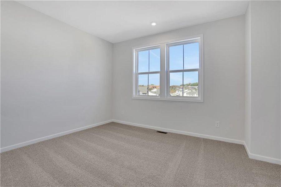 Spacious, unfurnished interior of a new home in Hillside Manor, Powder Springs (Image 28).
