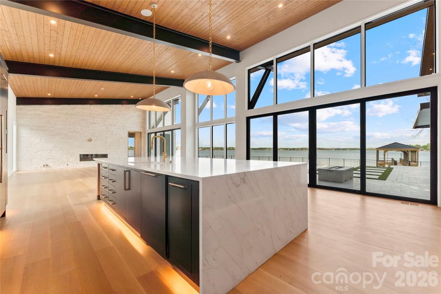 Community amenities in , Cornelius (Image 40).