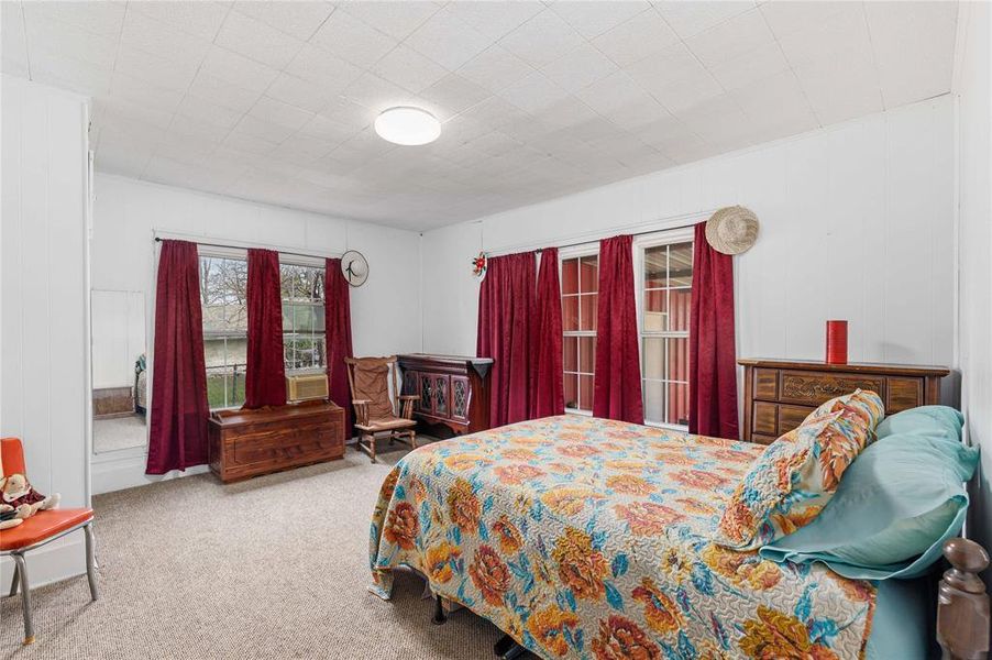 Furnished interior view inside a new home in , Brownwood (Image 14).