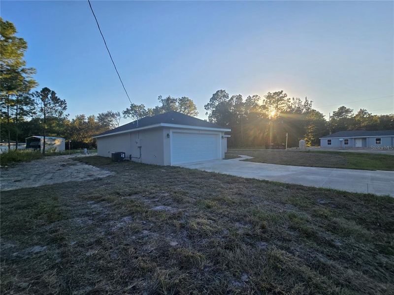 Exterior details and patio area of a home in , Ocala (Image 20). Exterior details and patio area of a home in , Ocala (Image 20).
