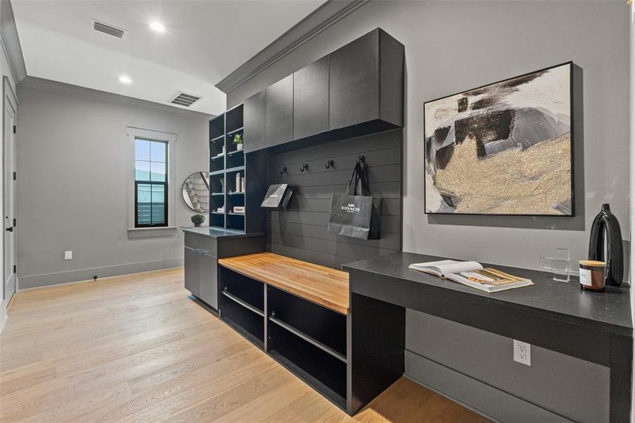 Furnished interior view inside a new home in , Tampa (Image 46).